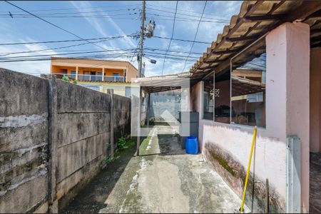Casa à venda com 200m², 2 quartos e 2 vagasQuintal
