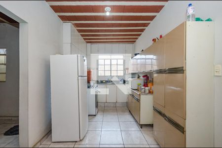 Casa à venda com 200m², 2 quartos e 2 vagasCozinha