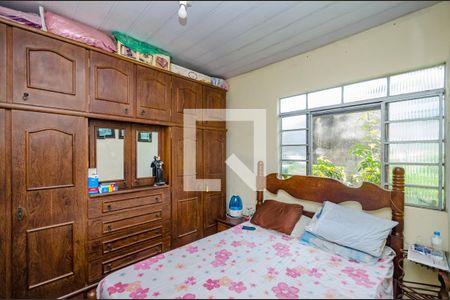 Casa à venda com 200m², 2 quartos e 2 vagasQuarto 1