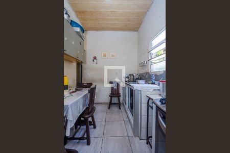 Casa à venda com 200m², 2 quartos e 2 vagasCozinha