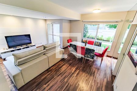 Sala de casa de condomínio para alugar com 3 quartos, 106m² em Vila Andrade, São Paulo