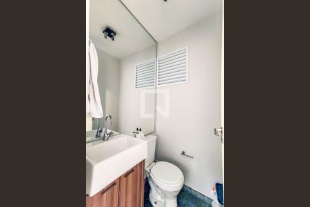 Lavabo de casa de condomínio para alugar com 3 quartos, 106m² em Vila Andrade, São Paulo