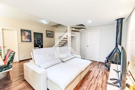 Sala de casa de condomínio para alugar com 3 quartos, 106m² em Vila Andrade, São Paulo