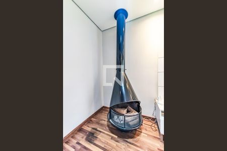 Sala - Lareira de casa de condomínio para alugar com 3 quartos, 106m² em Vila Andrade, São Paulo