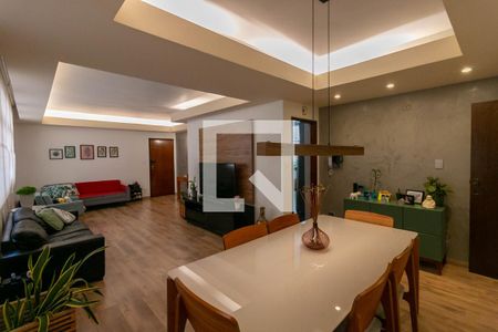 Sala de apartamento à venda com 4 quartos, 174m² em Funcionários, Belo Horizonte