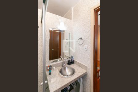 Banheiro da Suíte de apartamento à venda com 4 quartos, 174m² em Funcionários, Belo Horizonte