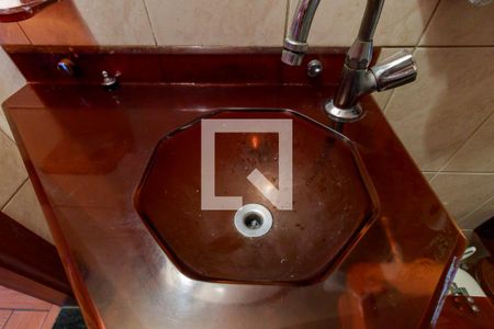 Casa à venda com 200m², 3 quartos e 2 vagasLavabo