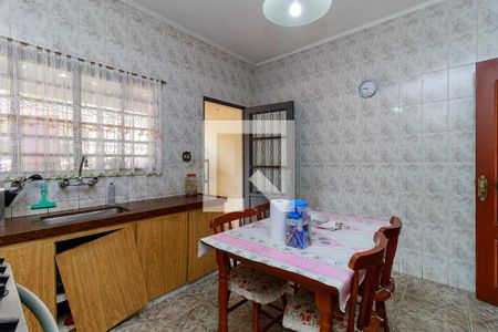 Casa à venda com 200m², 3 quartos e 2 vagasCozinha