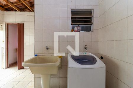 Casa à venda com 200m², 3 quartos e 2 vagasÁrea de Serviço