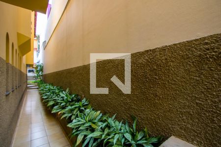 Casa à venda com 400m², 4 quartos e 5 vagas Casa à venda com 400m², 4 quartos e 5 vagasCorredor - Externo