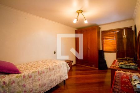 Casa à venda com 400m², 4 quartos e 5 vagas Casa à venda com 400m², 4 quartos e 5 vagasQuarto 2