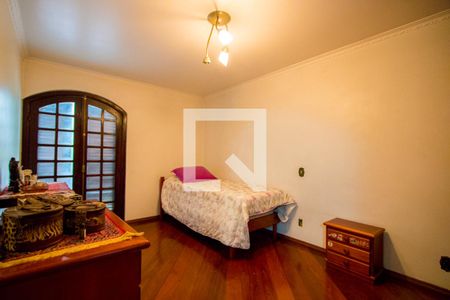 Casa à venda com 400m², 4 quartos e 5 vagas Casa à venda com 400m², 4 quartos e 5 vagasQuarto 2