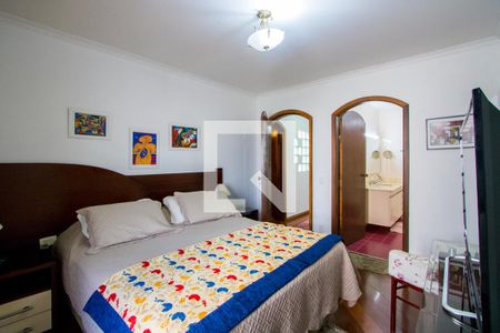 Casa à venda com 400m², 4 quartos e 5 vagas Casa à venda com 400m², 4 quartos e 5 vagasQuarto 1 - Suíte