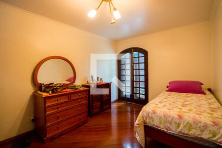 Casa à venda com 400m², 4 quartos e 5 vagas Casa à venda com 400m², 4 quartos e 5 vagasQuarto 2