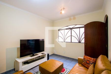 Casa à venda com 400m², 4 quartos e 5 vagas Casa à venda com 400m², 4 quartos e 5 vagasSala de TV