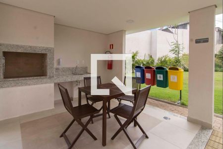 Apartamento à venda com 38m², 2 quartos e sem vagaÁrea comum - Churrasqueira