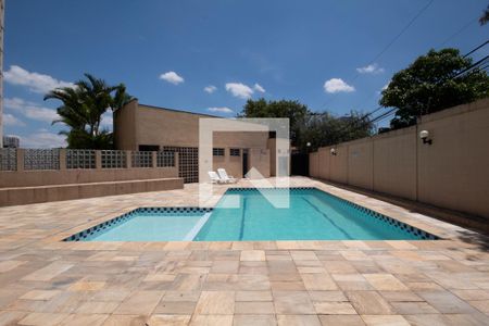 Apartamento para alugar com 47m², 2 quartos e 2 vagasÁrea comum - Piscina