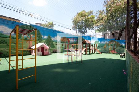 Apartamento para alugar com 47m², 2 quartos e 2 vagasÁrea comum - Playground