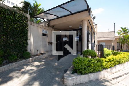 Apartamento para alugar com 47m², 2 quartos e 2 vagasFachada