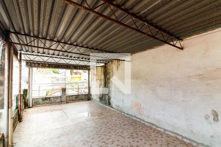 Casa à venda com 130m², 4 quartos e sem vaga Casa à venda com 130m², 4 quartos e sem vagaVaranda da Cobertura