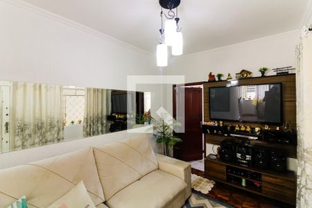 Sala de casa à venda com 4 quartos, 130m² em Vila Guaca, São Paulo