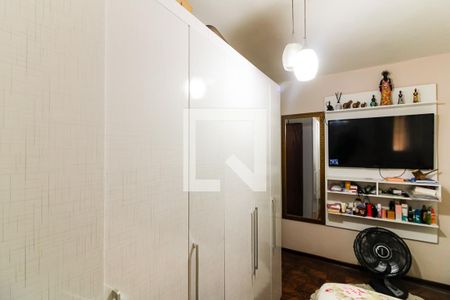 Casa à venda com 130m², 4 quartos e sem vaga Casa à venda com 130m², 4 quartos e sem vagaQuarto 2