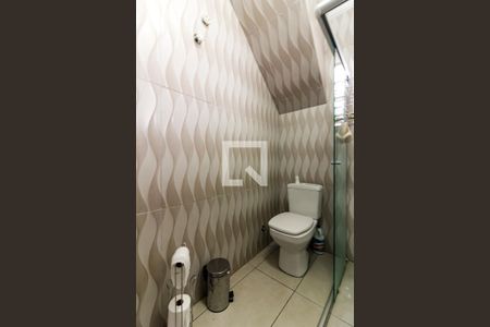 Casa à venda com 130m², 4 quartos e sem vaga Casa à venda com 130m², 4 quartos e sem vagaBanheiro Social