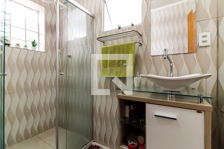 Casa à venda com 130m², 4 quartos e sem vaga Casa à venda com 130m², 4 quartos e sem vagaBanheiro Social