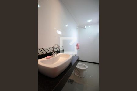 Apartamento à venda com 135m², 3 quartos e 2 vagasBanheiro 