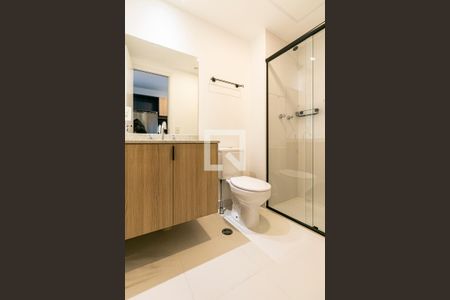 Banheiro de kitnet/studio para alugar com 1 quarto, 23m² em Tatuapé, São Paulo