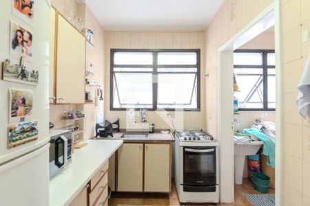 Apartamento à venda com 64m², 2 quartos e 1 vagaCozinha
