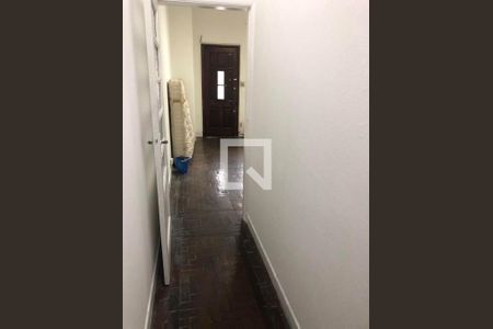 Casa à venda com 6 quartos, 218m² em Cambuci, São Paulo