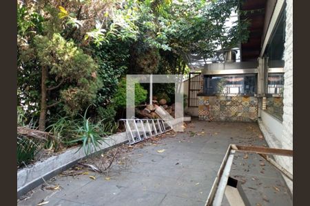 Casa à venda com 3 quartos, 298m² em Aclimação, São Paulo