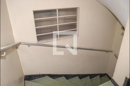 Apartamento para alugar com 127m², 2 quartos e sem vagaEscada