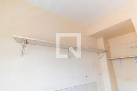 Apartamento à venda com 70m², 2 quartos e sem vaga Apartamento à venda com 70m², 2 quartos e sem vagaQuarto de Serviço