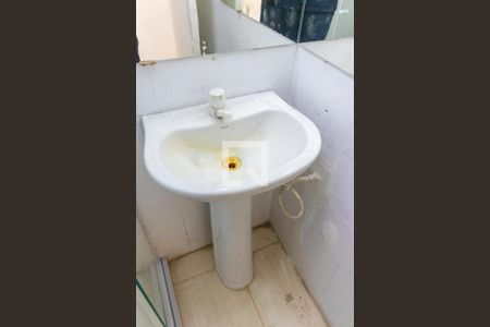Apartamento à venda com 70m², 2 quartos e sem vaga Apartamento à venda com 70m², 2 quartos e sem vagaBanheiro