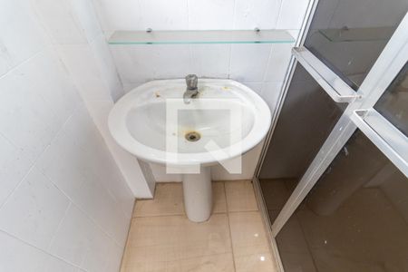 Apartamento à venda com 70m², 2 quartos e sem vaga Apartamento à venda com 70m², 2 quartos e sem vagaBanheiro da Suíte