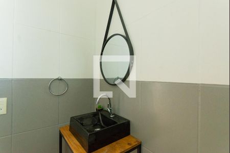 Apartamento para alugar com 75m², 2 quartos e sem vagaBanheiro