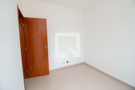 Quarto 2 de apartamento para alugar com 2 quartos, 54m² em Novo Horizonte, Betim