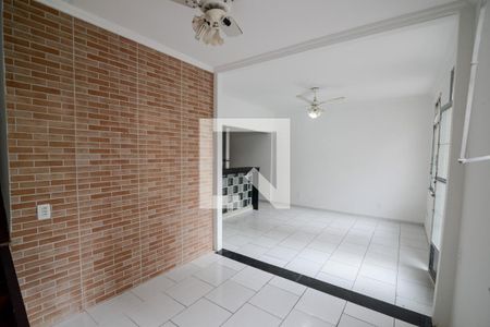 Sala de casa para alugar com 4 quartos, 120m² em Vila Isabel, Rio de Janeiro