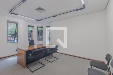 Quarto 1 de casa à venda com 12 quartos, 366m² em Jardim Paulista, São Paulo