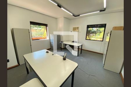 Casa à venda com 366m², 11 quartos e 20 vagas