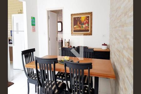 Casa à venda com 3 quartos, 200m² em Cambuci, São Paulo