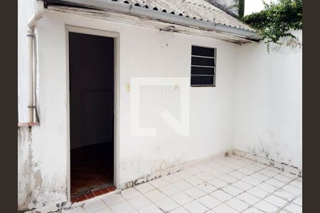 Casa à venda com 3 quartos, 200m² em Cambuci, São Paulo