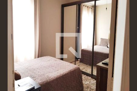 Casa à venda com 3 quartos, 200m² em Cambuci, São Paulo