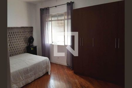 Casa à venda com 3 quartos, 200m² em Cambuci, São Paulo