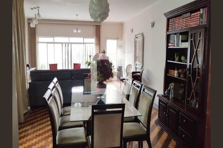 Casa à venda com 3 quartos, 200m² em Cambuci, São Paulo