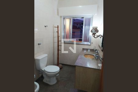 Casa à venda com 3 quartos, 132m² em Liberdade, São Paulo