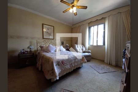 Casa à venda com 3 quartos, 234m² em Vila Mariana, São Paulo