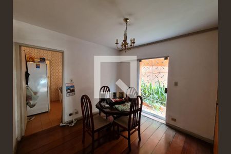 Casa à venda com 3 quartos, 131m² em Jardim Colombo, São Paulo